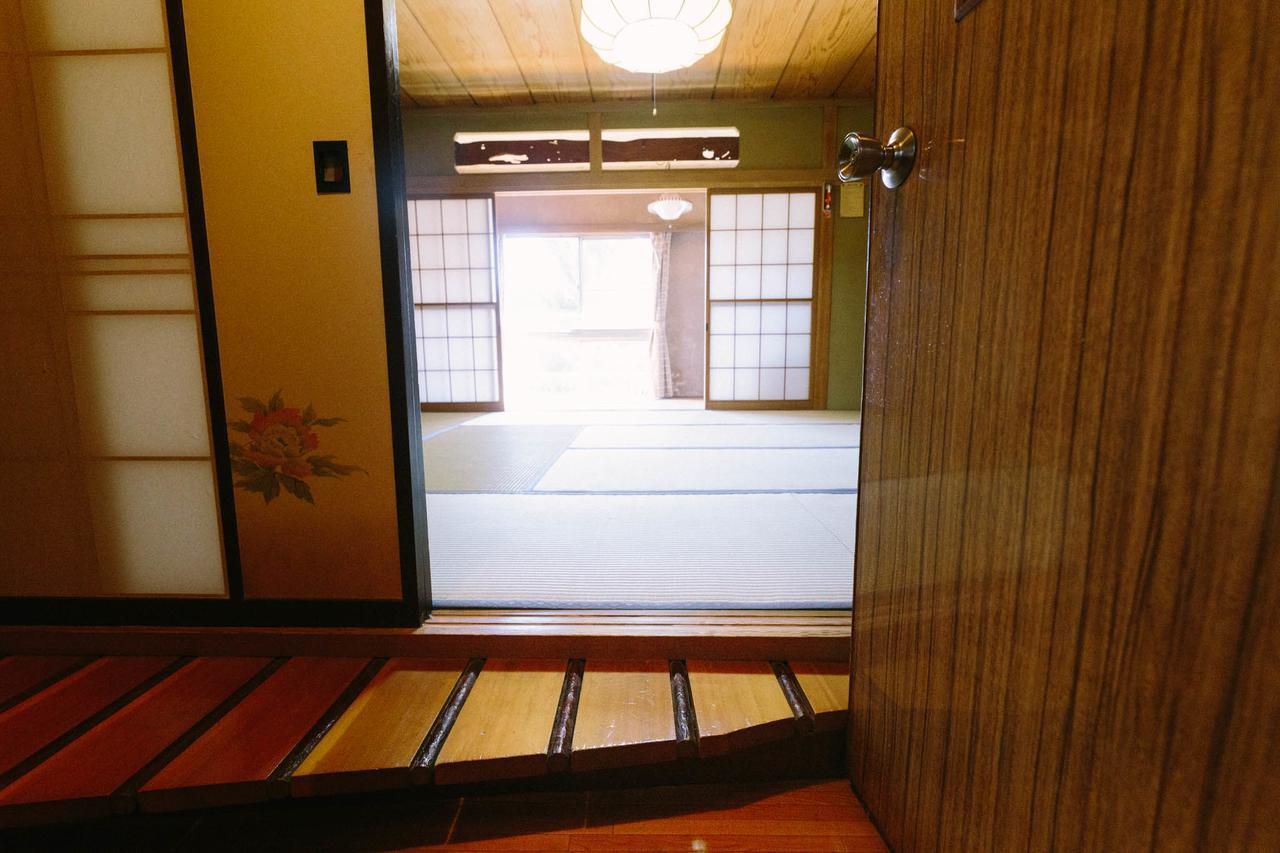 柏屋旅館＜シェアハウス&ゲストハウス＞ ซากุ ภายนอก รูปภาพ